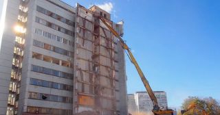 Демонтаж многоэтажного дома Людиново, цена от 3652 руб.